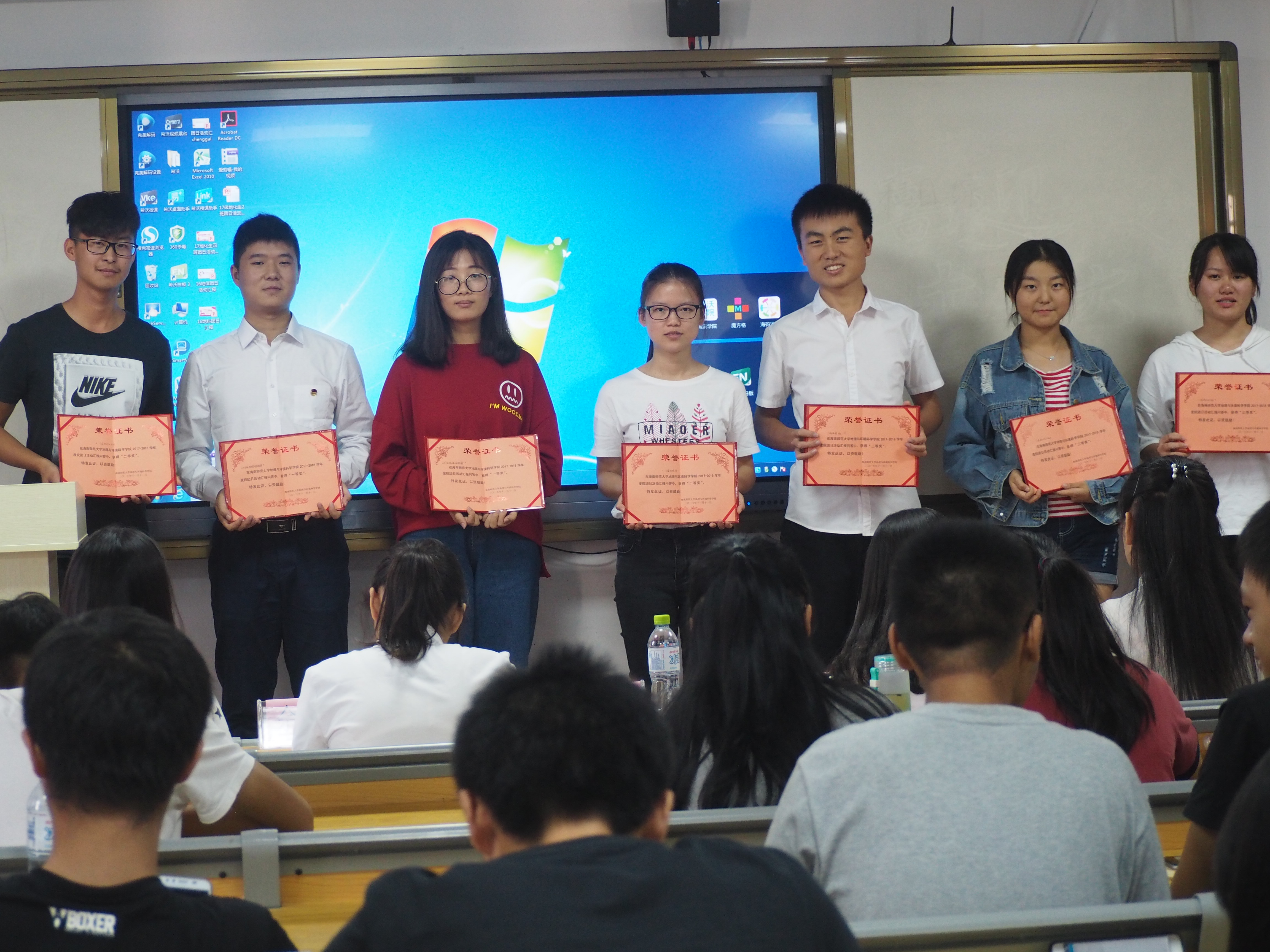 庆祝十九大,与信仰对话——记我院成功举办团日活动汇报问答