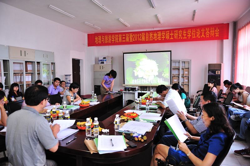 2012届研究生论文答辩